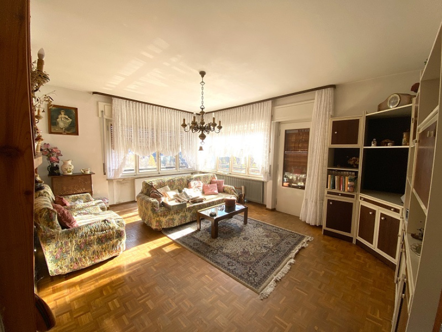4 Le Scuole, Val di Zoldo, 5 Stanze da Letto Stanze da Letto, ,3 BathroomsBathrooms,Casa singola,Vendita,Le Scuole,1182