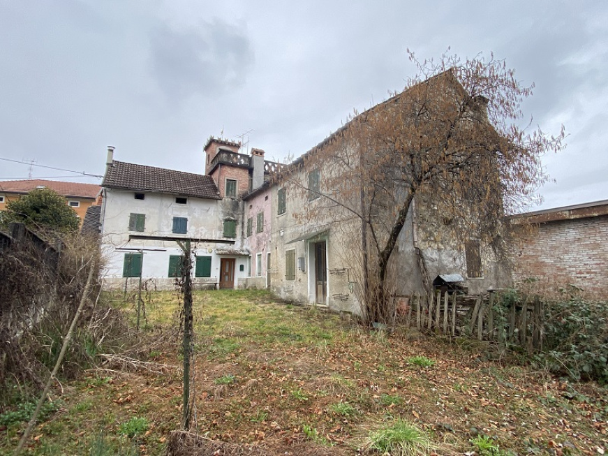 7 Benedetto Battistel, Alpago, 10 Stanze da Letto Stanze da Letto, ,1 BagnoBathrooms,Casa singola,Vendita,Benedetto Battistel,1193