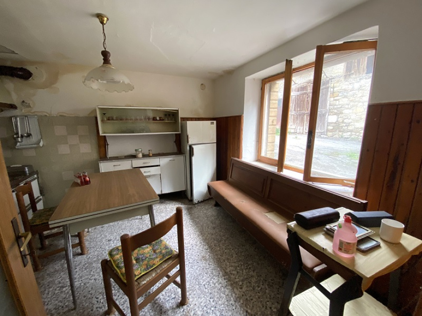 24 Venal, Alpago, 2 Stanze da Letto Stanze da Letto, ,1 BagnoBathrooms,Casa a schiera,Vendita,Venal,1200