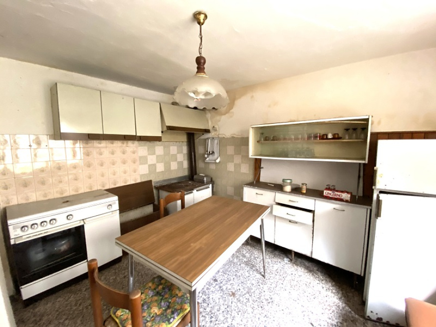 24 Venal, Alpago, 2 Stanze da Letto Stanze da Letto, ,1 BagnoBathrooms,Casa a schiera,Vendita,Venal,1200