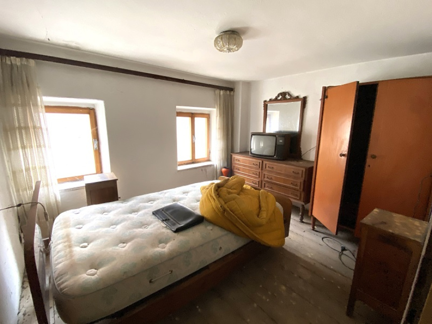 24 Venal, Alpago, 2 Stanze da Letto Stanze da Letto, ,1 BagnoBathrooms,Casa a schiera,Vendita,Venal,1200