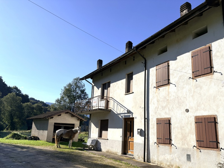 18 Iginio Lasta, Alpago, 3 Stanze da Letto Stanze da Letto, ,2 BathroomsBathrooms,Casa a schiera,Vendita,Iginio Lasta,1201