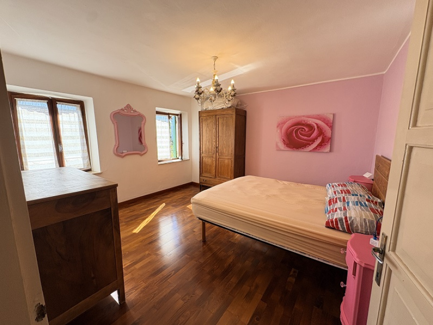 34 Venal, Alpago, 6 Stanze da Letto Stanze da Letto, ,1 BagnoBathrooms,Casa a schiera,Vendita,Venal,896169
