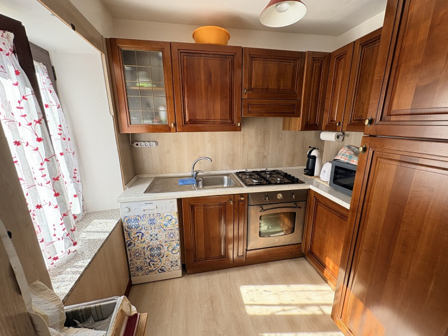 34 Venal, Alpago, 6 Stanze da Letto Stanze da Letto, ,1 BagnoBathrooms,Casa a schiera,Vendita,Venal,896169