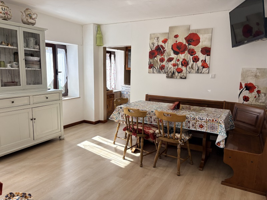 34 Venal, Alpago, 6 Stanze da Letto Stanze da Letto, ,1 BagnoBathrooms,Casa a schiera,Vendita,Venal,896169